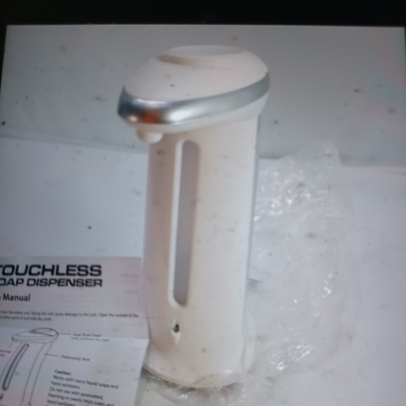 Total Vision Touchless Soap dispenser new - Picture 2 of 7